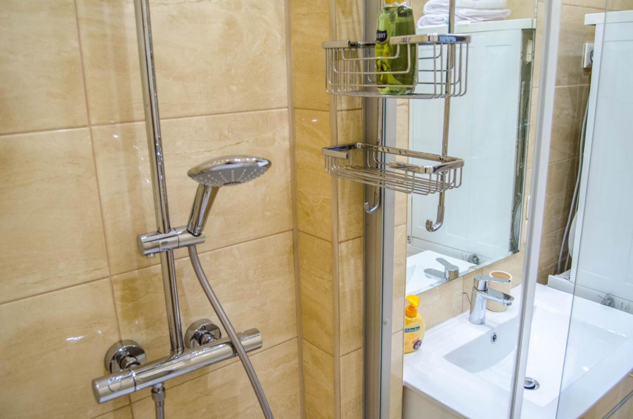 City Inn Riga Apartment Old Town Home With Parking ภายนอก รูปภาพ