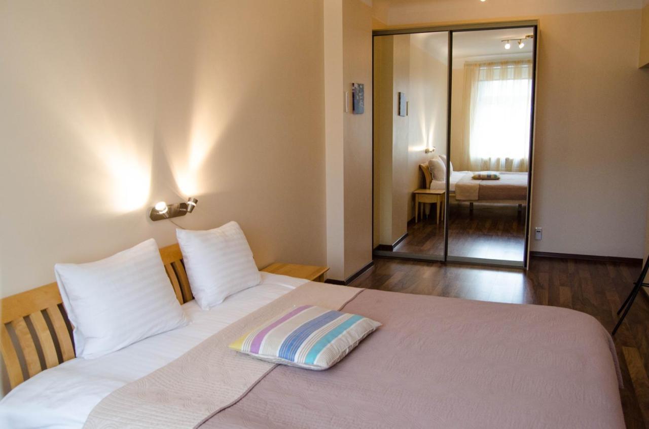 City Inn Riga Apartment Old Town Home With Parking ภายนอก รูปภาพ